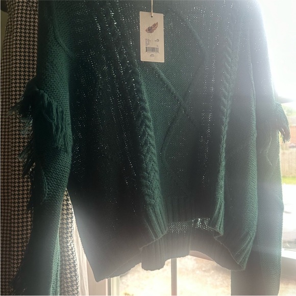 NWT Chelsea & Violet jade green sweater without tags! - Picture 1 of 4
